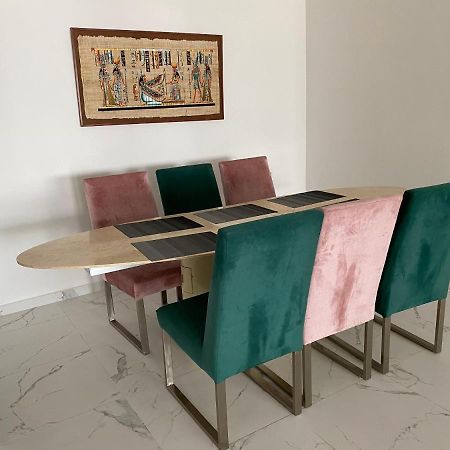 Lovely 4-Bedroom Condo With Pool Rabat Kültér fotó