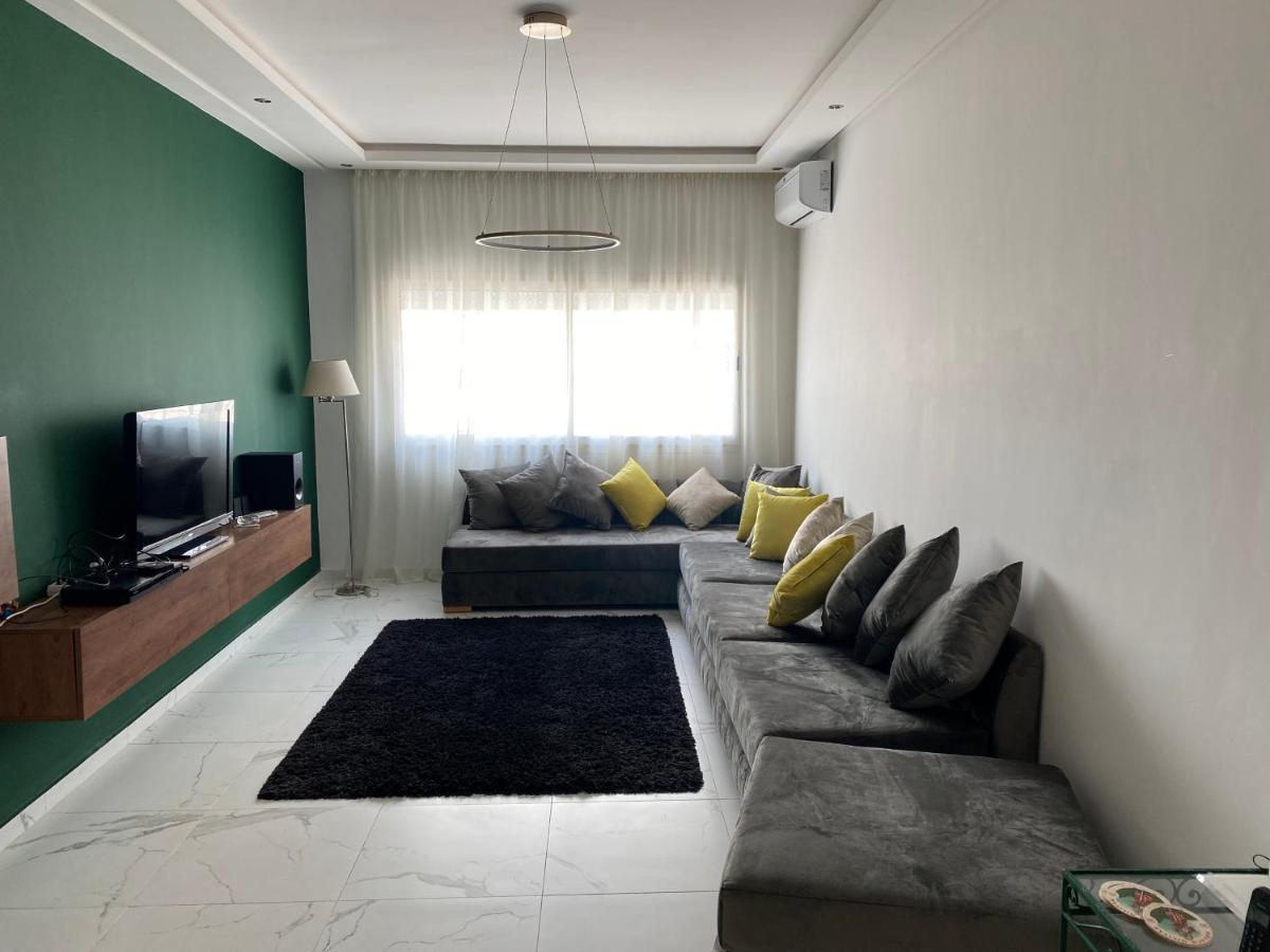 Lovely 4-Bedroom Condo With Pool Rabat Kültér fotó